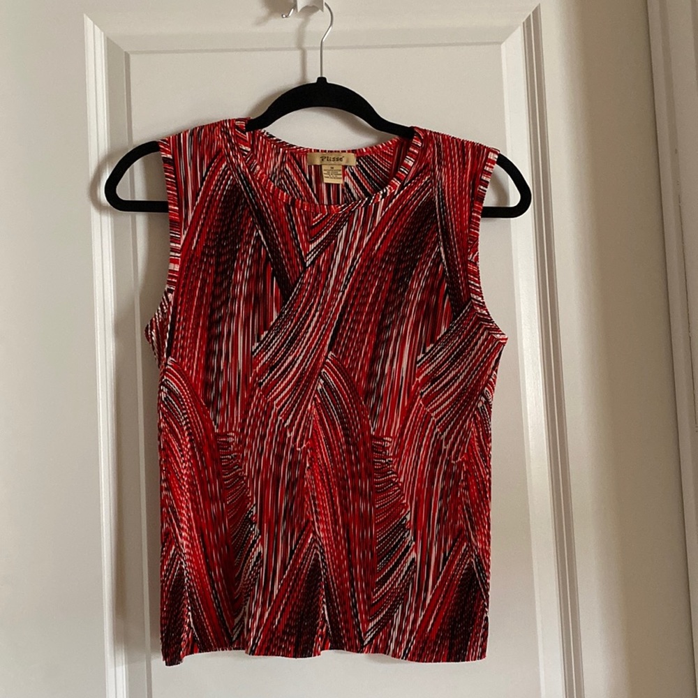 Sleeveless layering shirt red/white/black